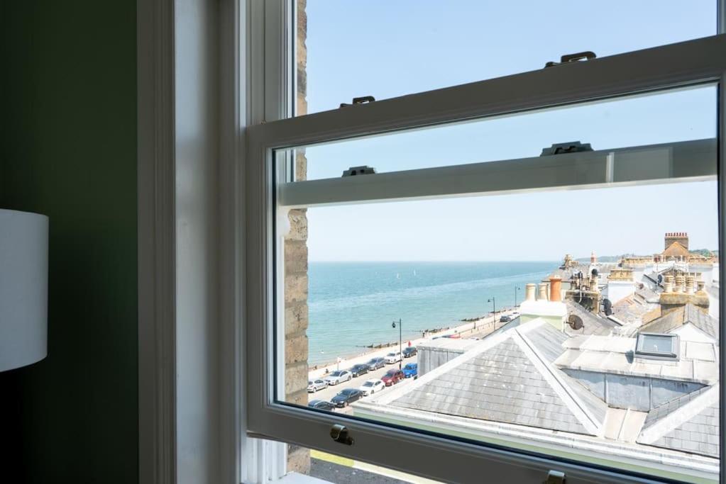 Luxury Duplex Penthouse On The Beach With Panoramic Sea Views Herne Bay Εξωτερικό φωτογραφία